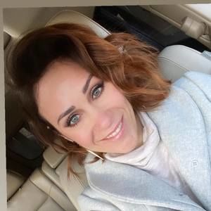 Meet your Posher, Julie